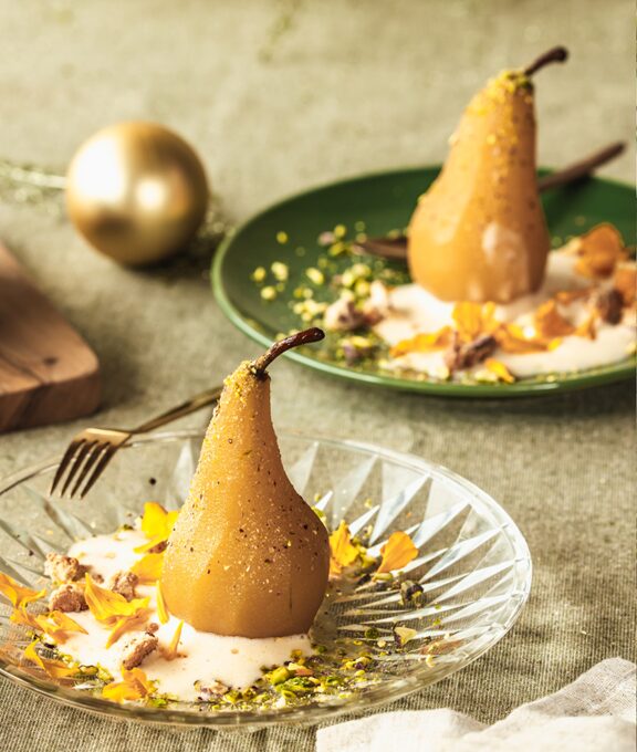 マールドシャンパーニュビネガーで煮込んだ洋梨