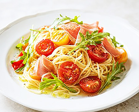 トマトビネガーの冷製パスタ