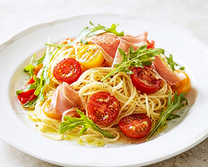トマトビネガーの冷製パスタ